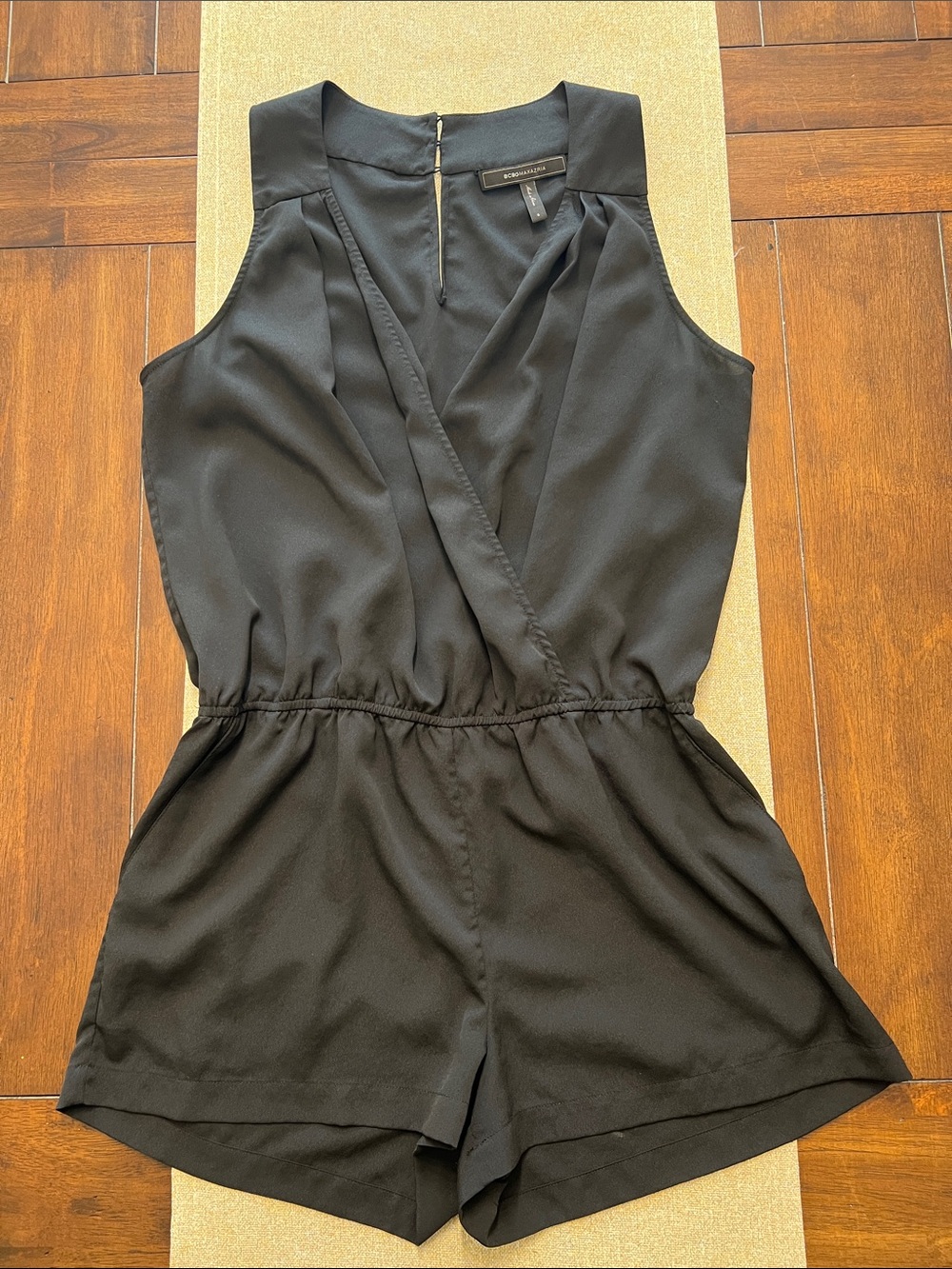 ❤️BCBG Thalia Black One-Piece Romper with pockets